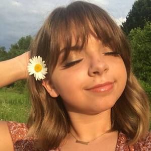 Meet your Posher, Baila